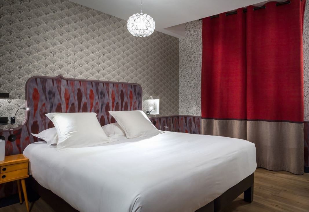 Hotel Crayon Rouge By Elegancia