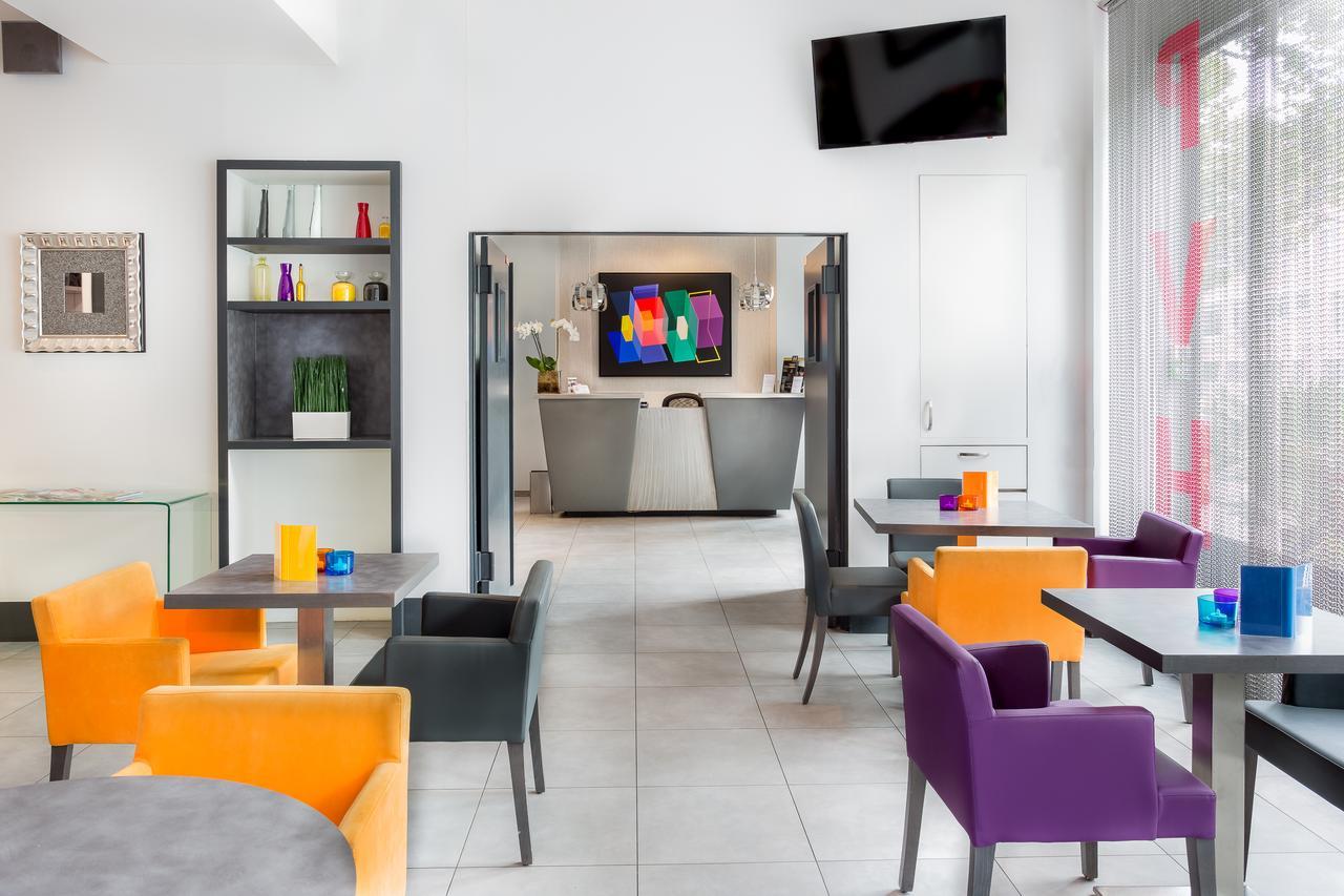 Porte De Versailles 3* Paris