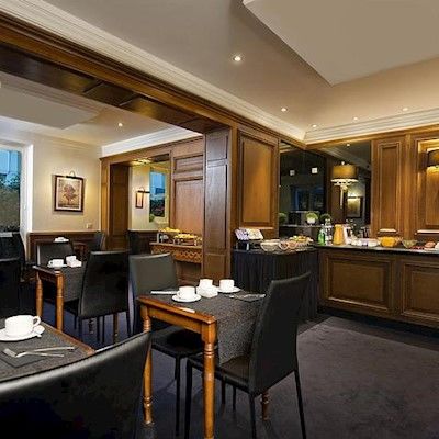 Melia Champs Elysees Hotel 4*