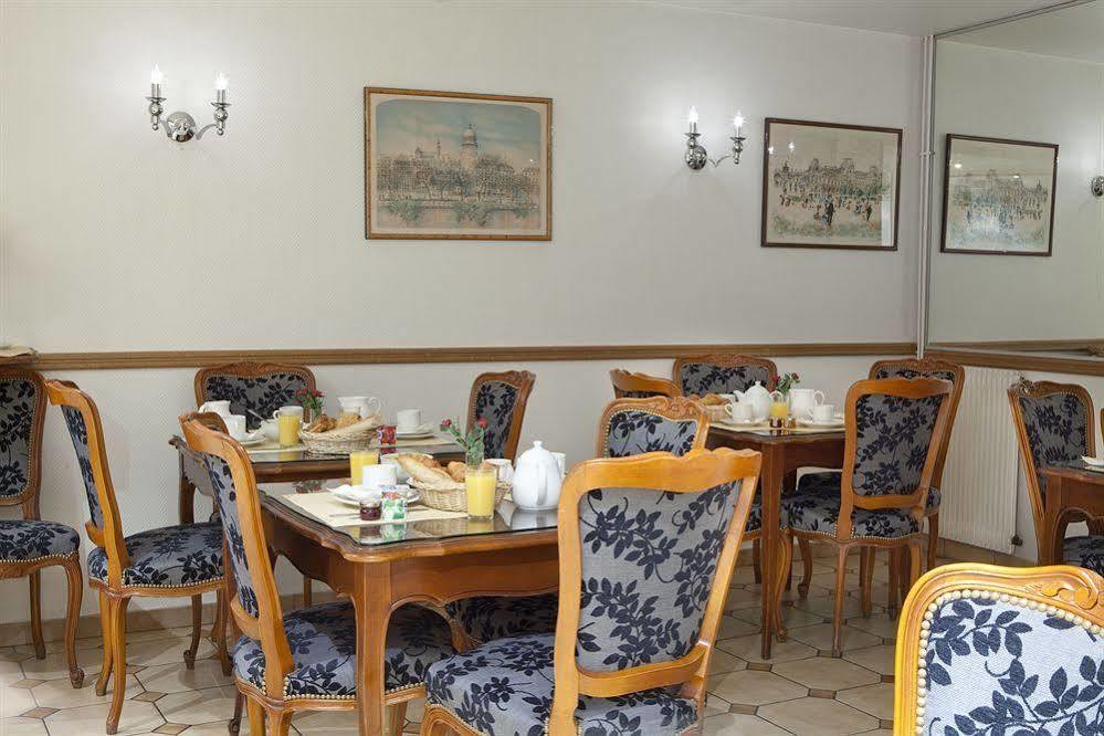 Saint Christophe 3* Paris