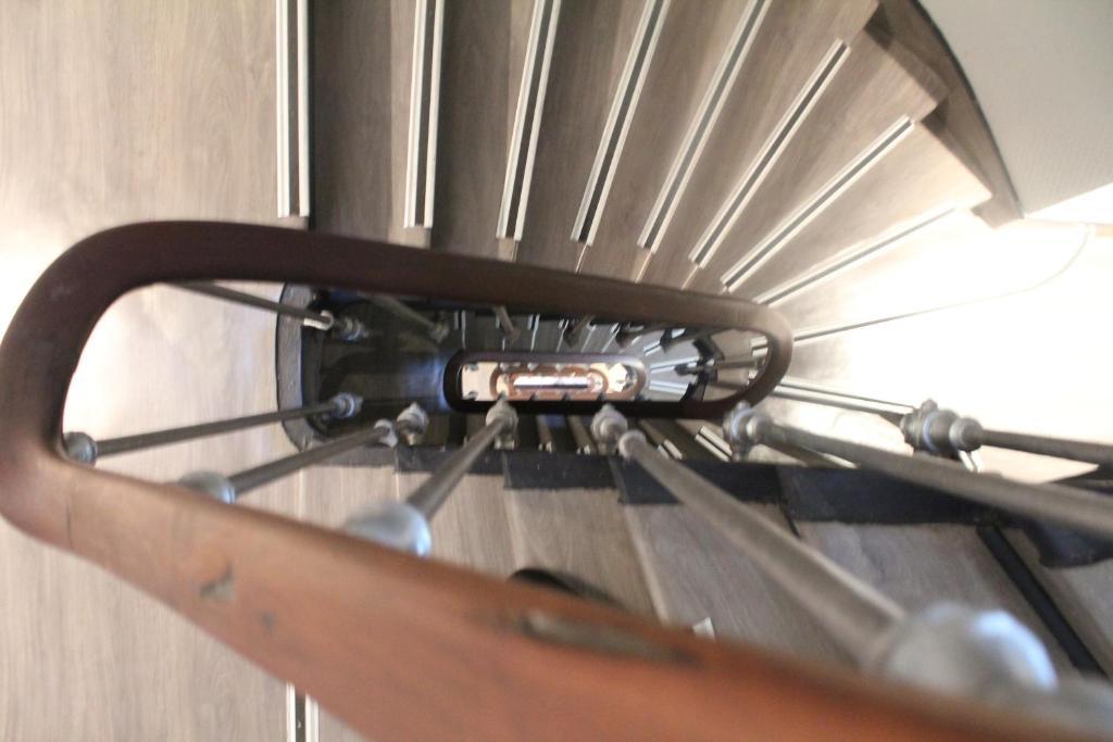 Avia Saphir Montparnasse Hotel 3*