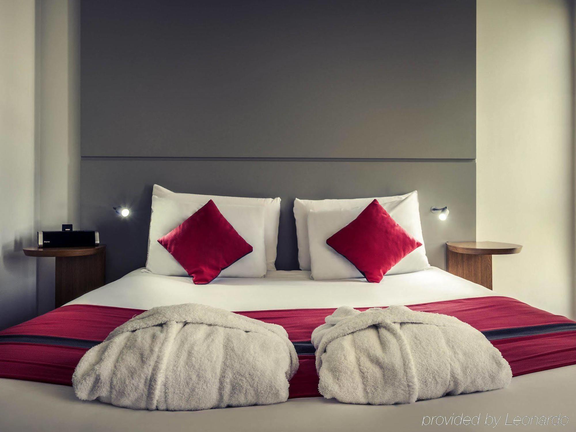 Mercure Arc De Triomphe Etoile