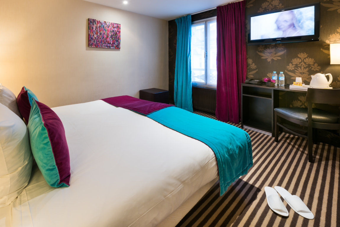 Hotel Pax Opéra 3*