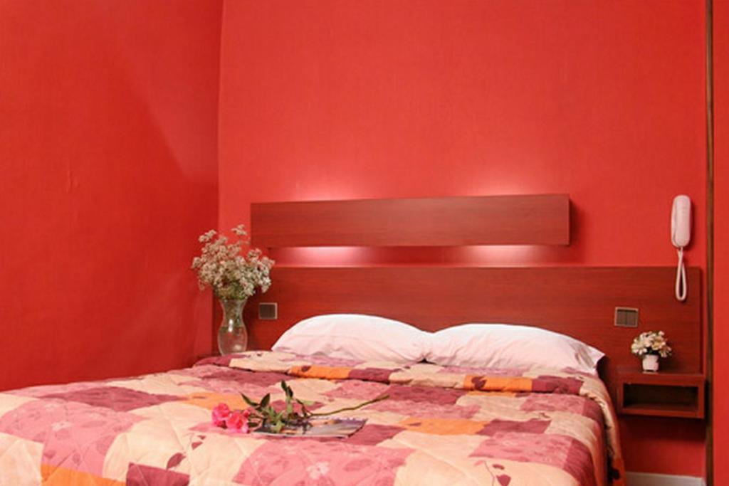 Camelia International Hotel Paris