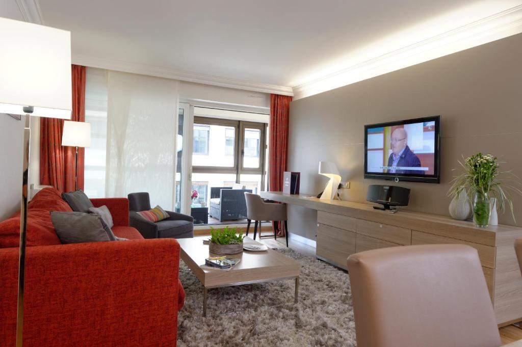 Alma Marceau 4* Paris