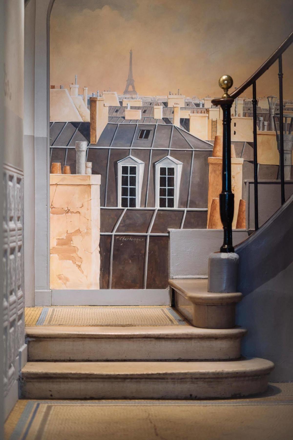 Louvre 2*