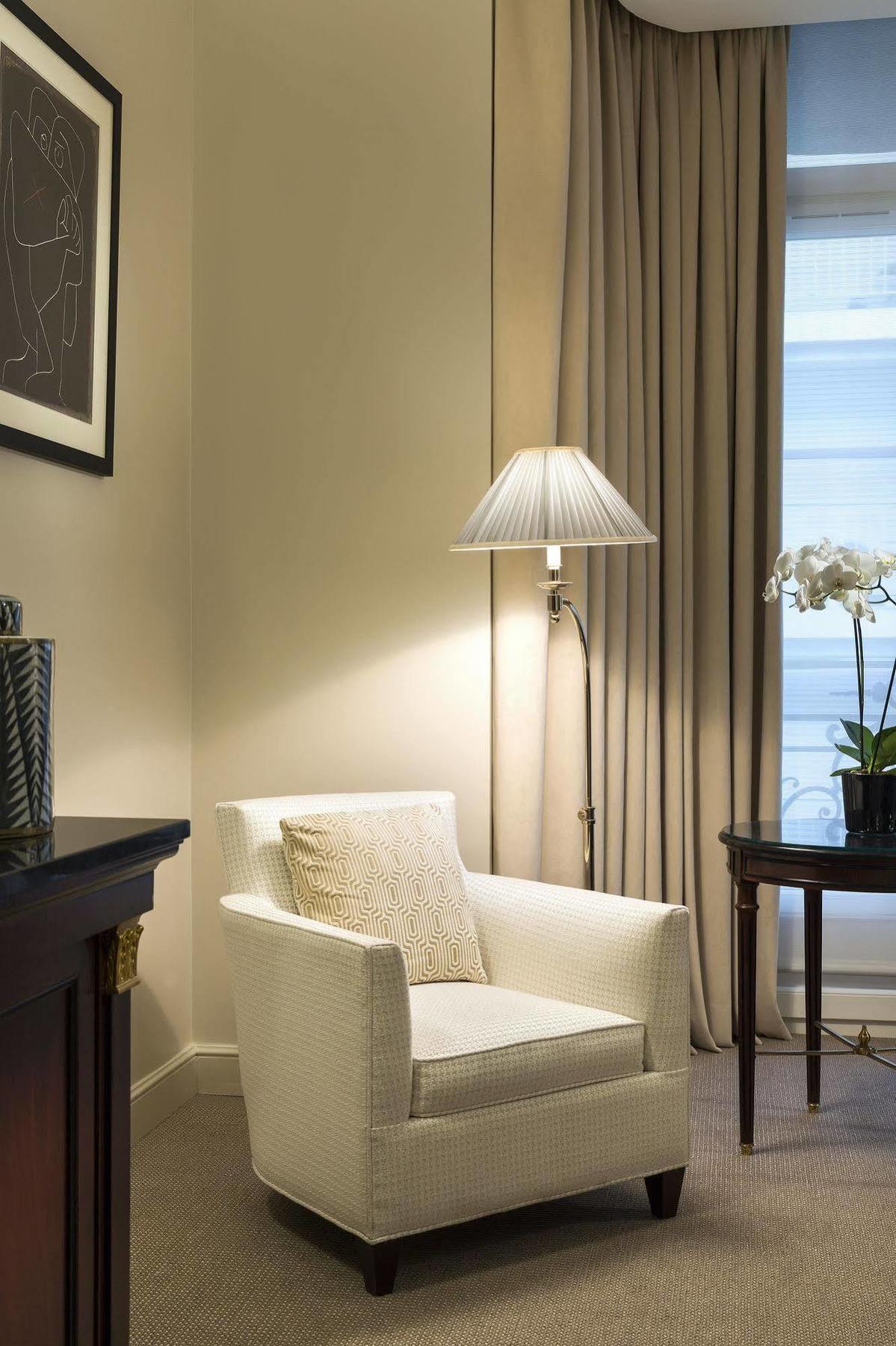 Francois 1er Hotel 4*