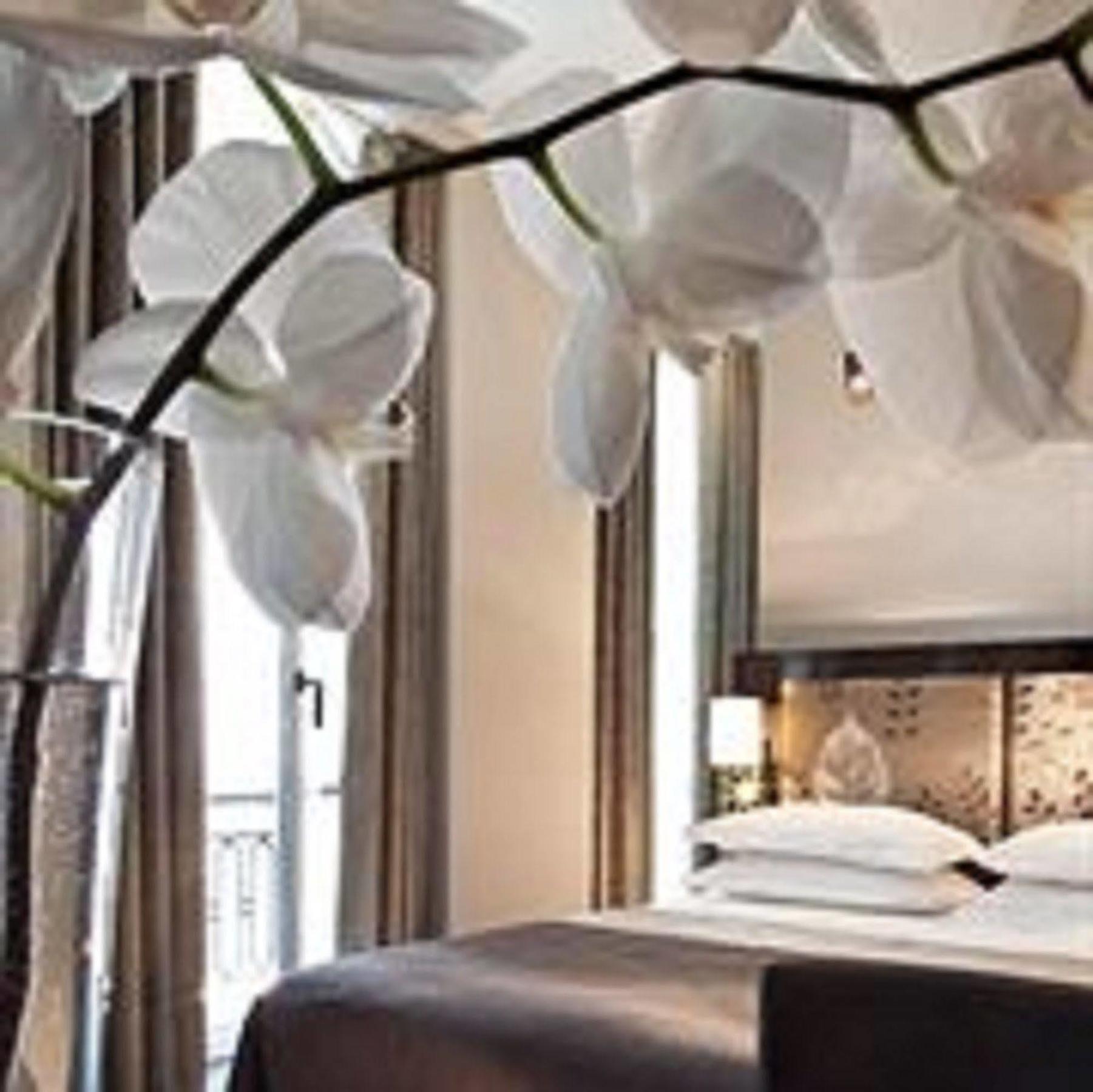 Caron 3* Paris