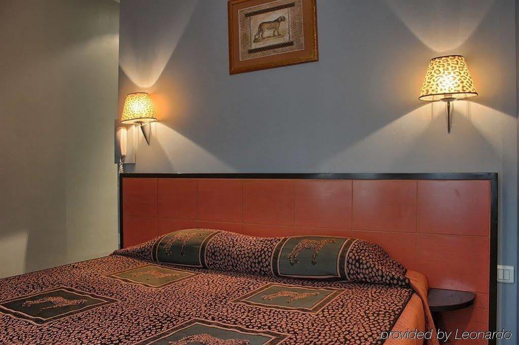 Pavillon Porte De Versailles 4*