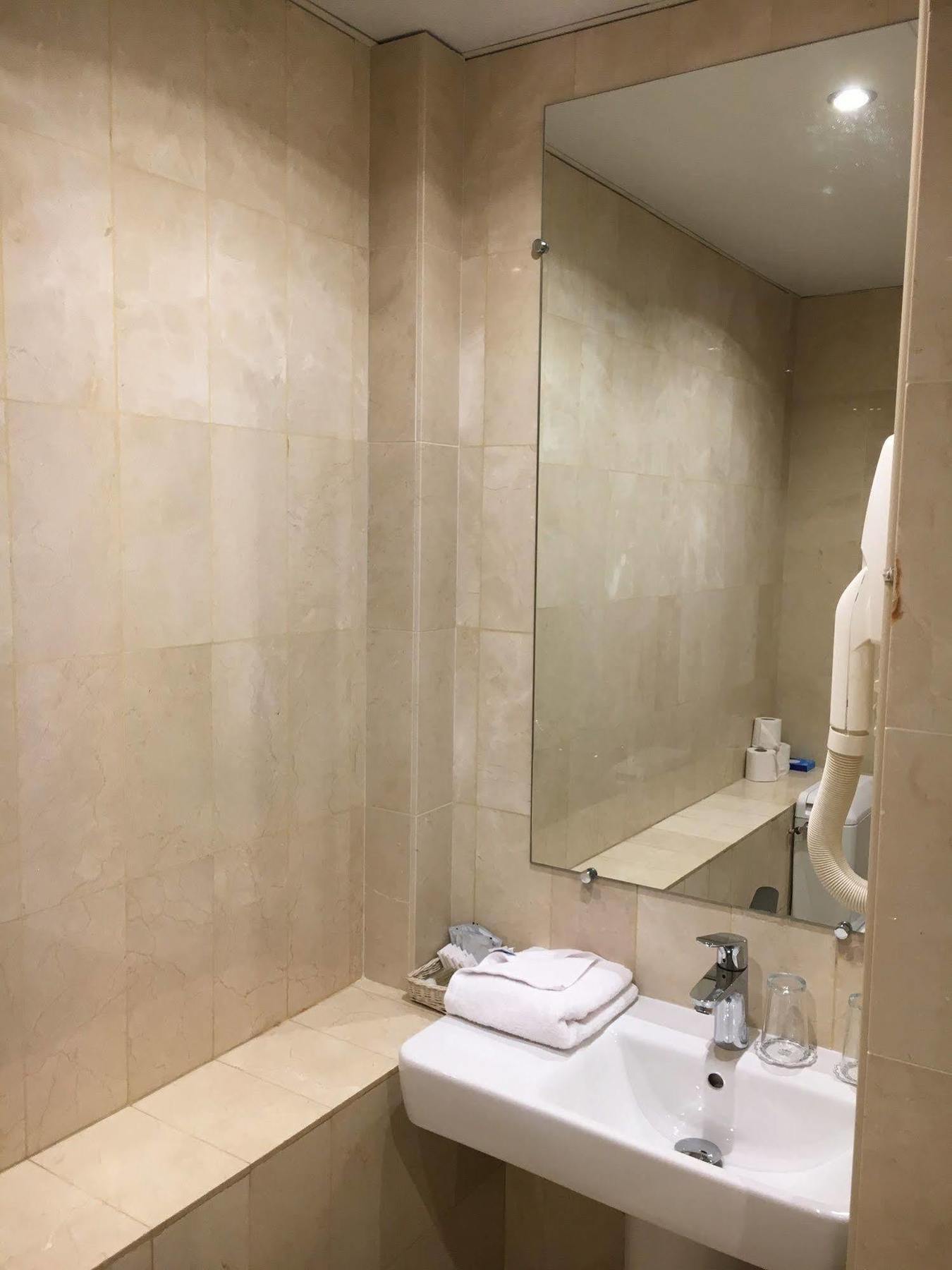Hotel Saint Christophe 3*