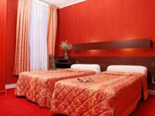 Hotel Camelia International