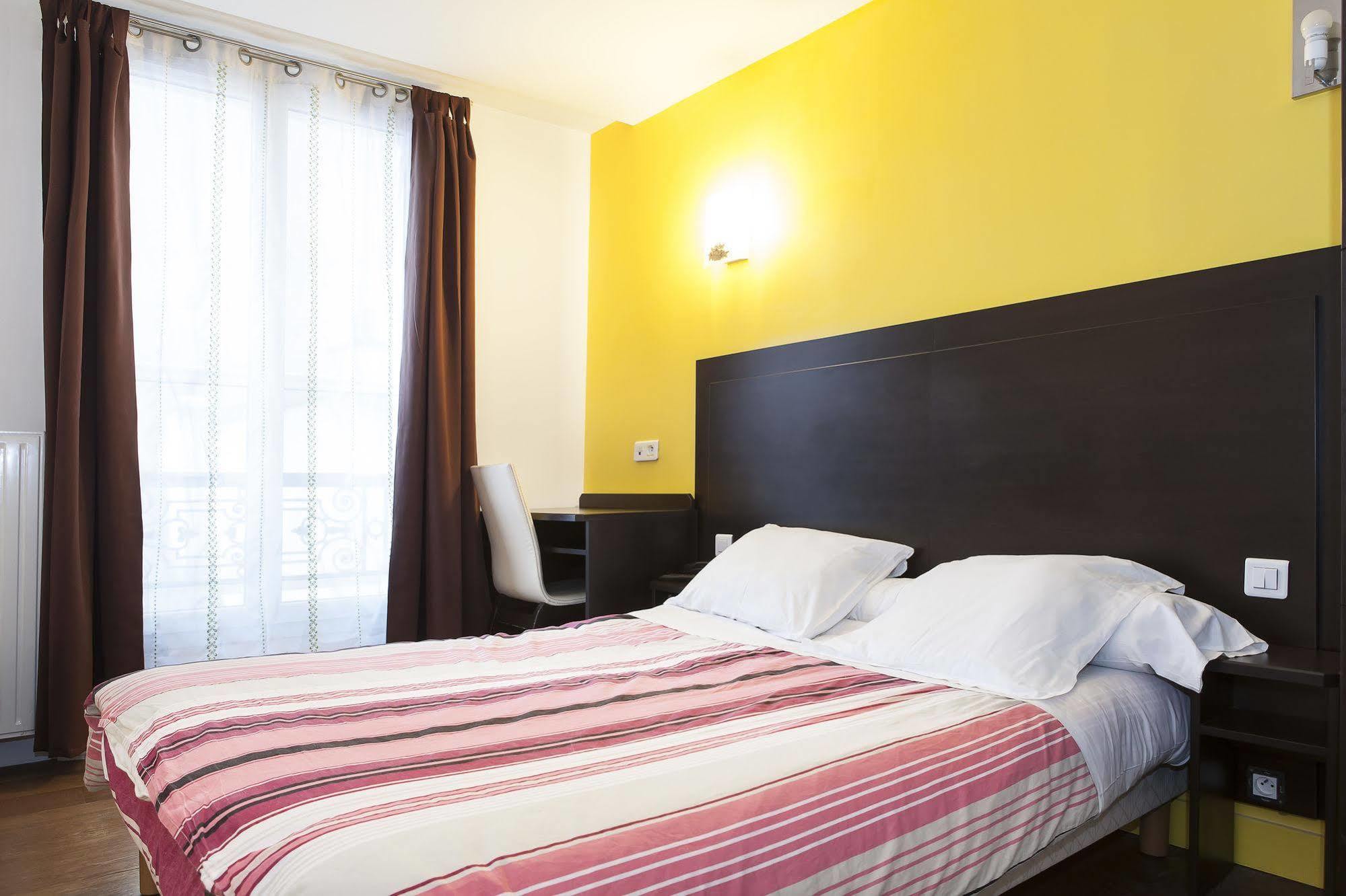 Hotel Le Myosotis Paris