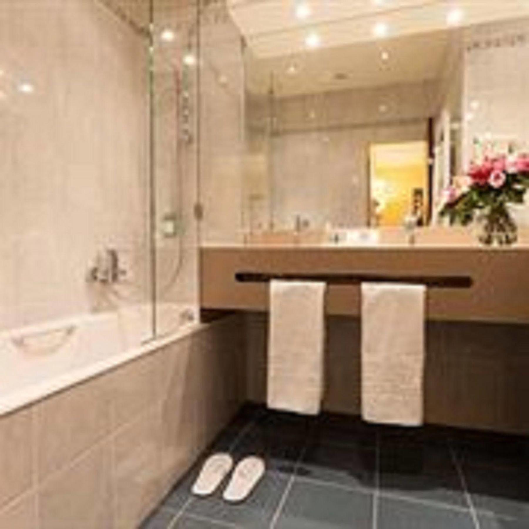 Cecilia Hotel Paris