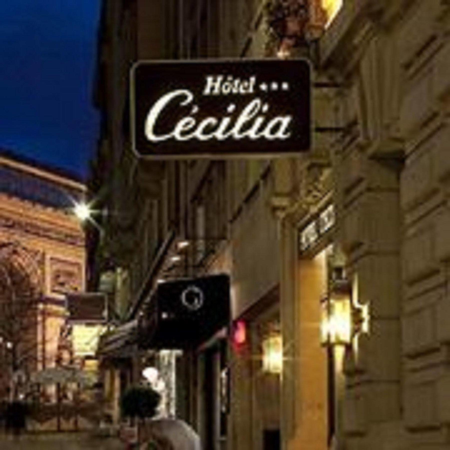 Cecilia Paris