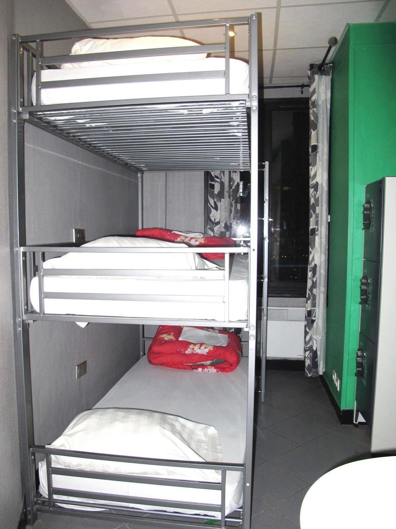 Peace&love Hostel Paris