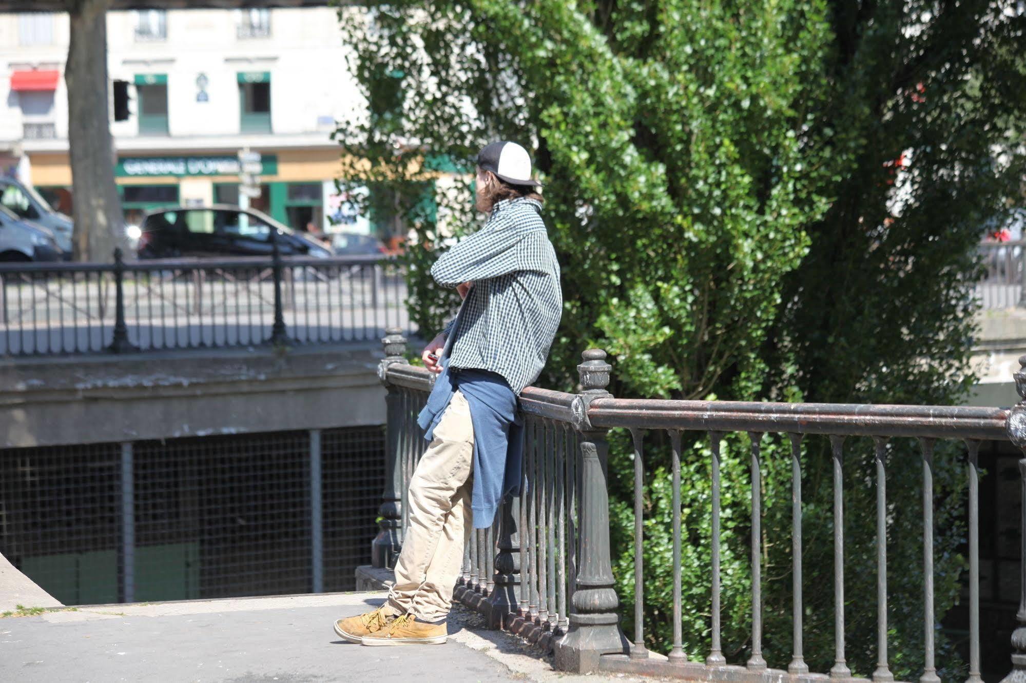 Peace&love Paris