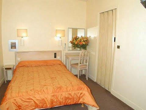Bienvenue Hotel Paris