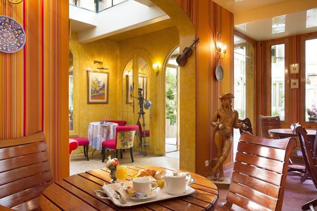 Hotel Bienvenue 4*