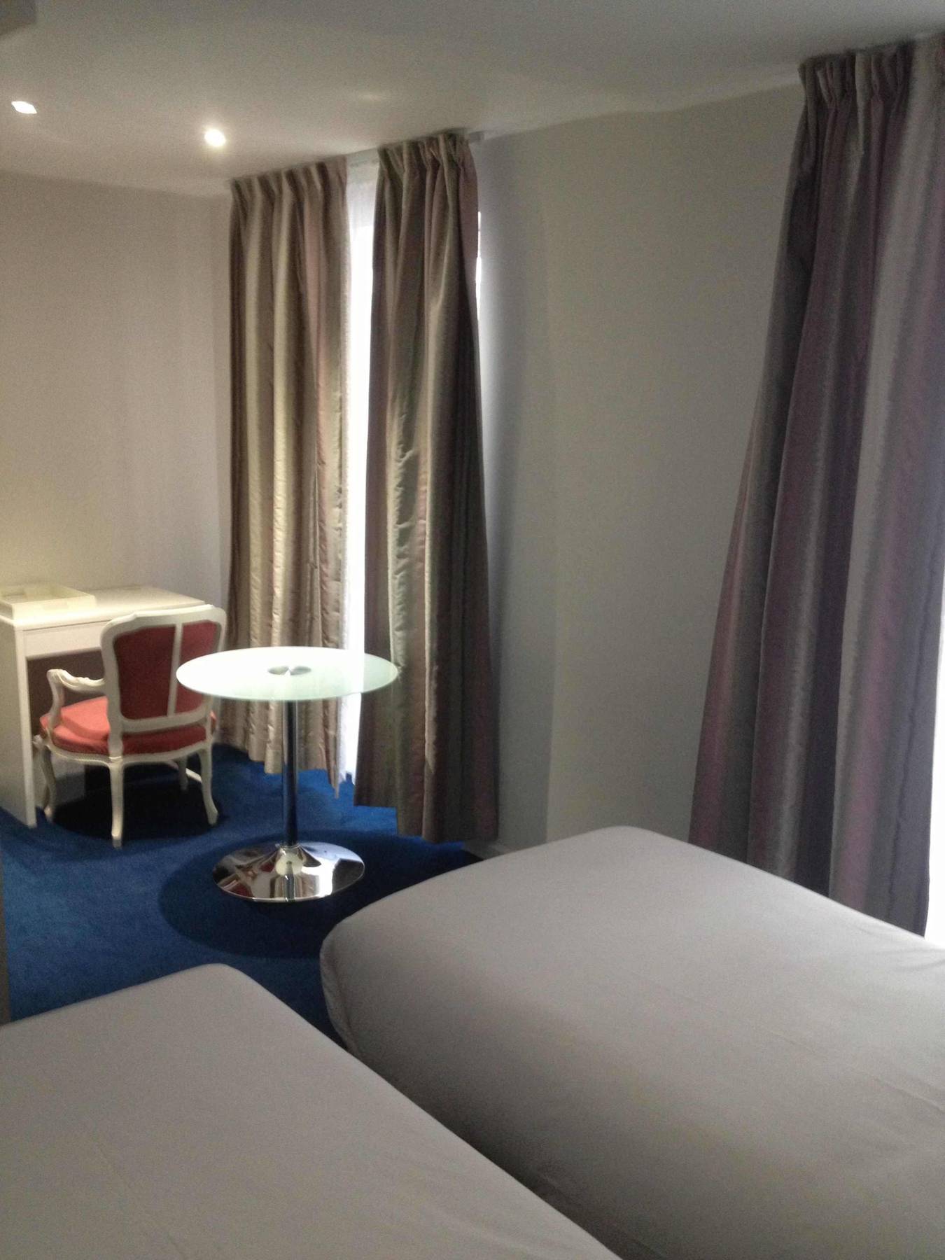 Savoy 2* Paris