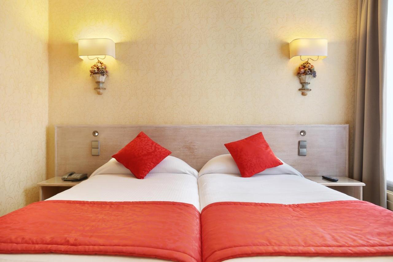 Cecilia Hotel 3*
