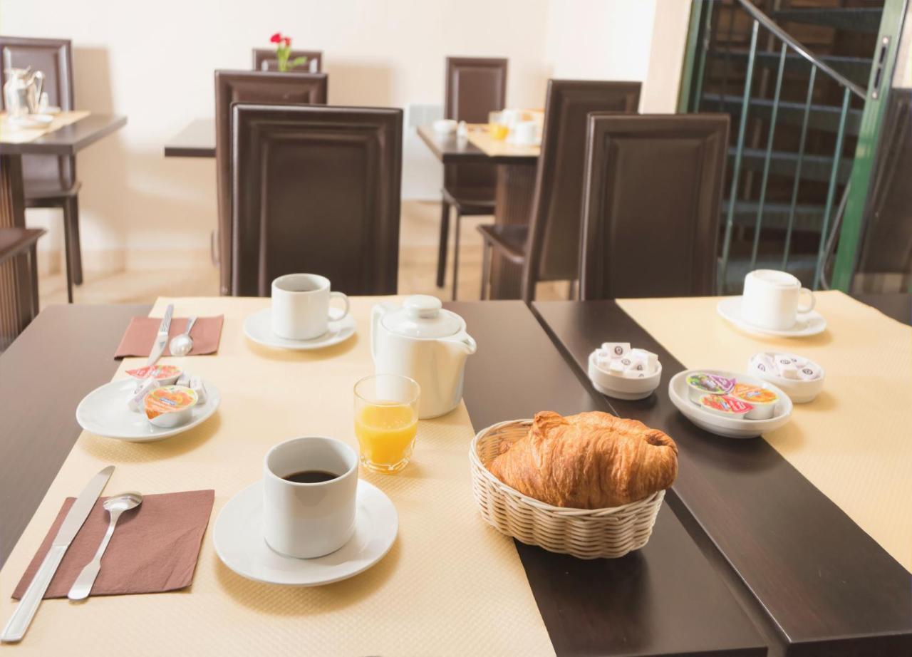 Pierre Nicole Hotel 2*