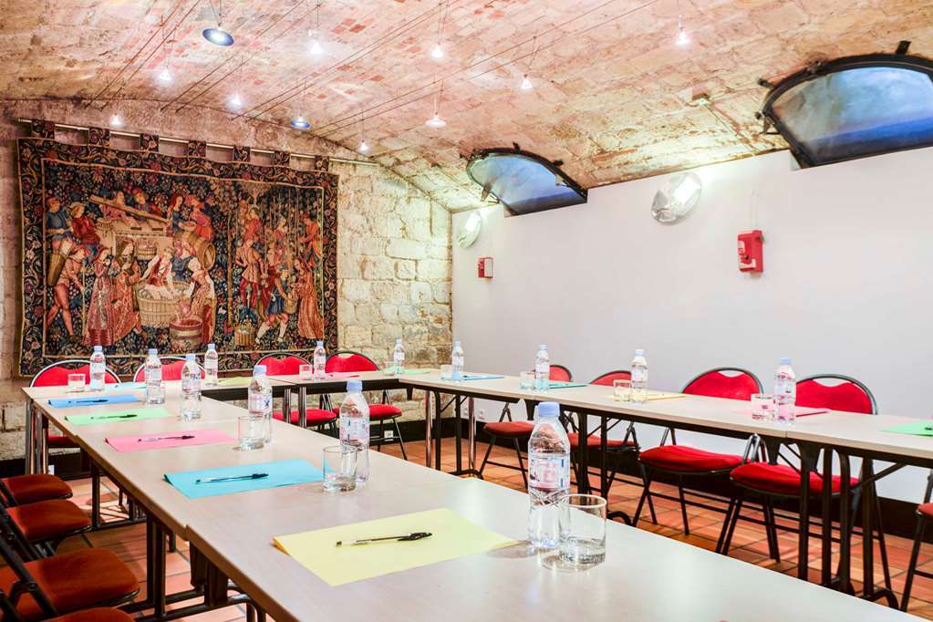 Hotel Claret Bercy Paris