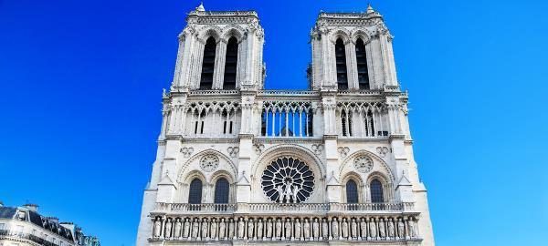 De Saint Georges Paris