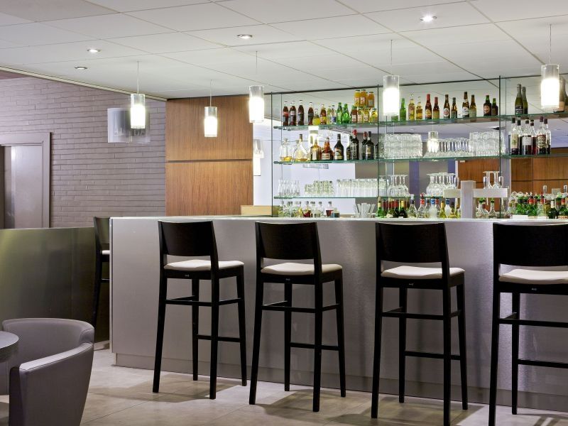 Hotel 17 Batignolles