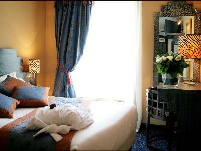 Pavillon Opera Bourse 3* Paris