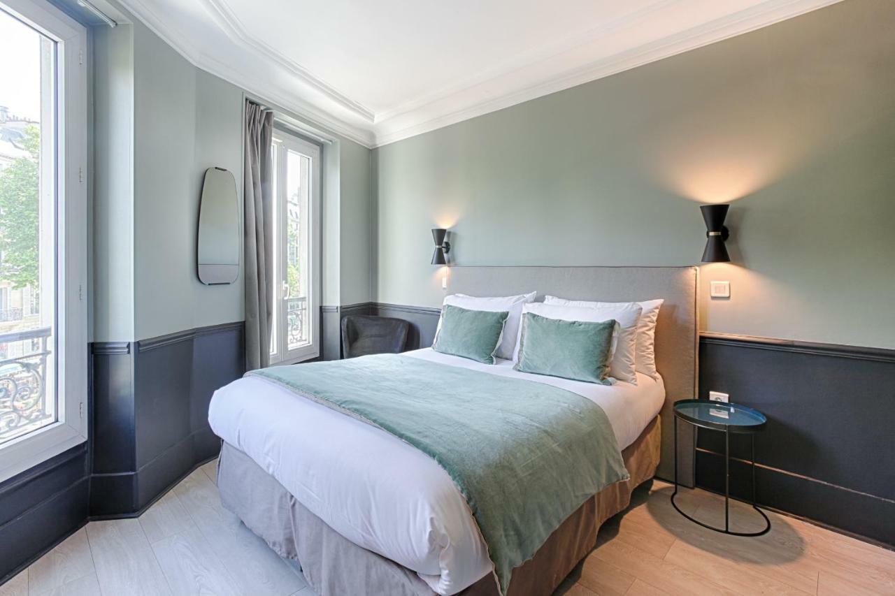 Avama Prony 3* Paris