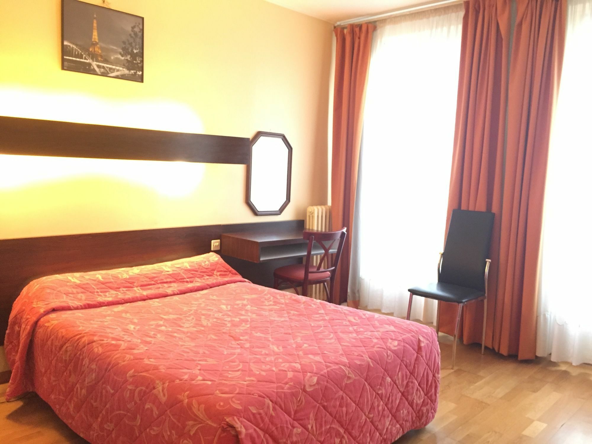 Des Pyrenees - Entre Bastille Et Nation Hotel Paris