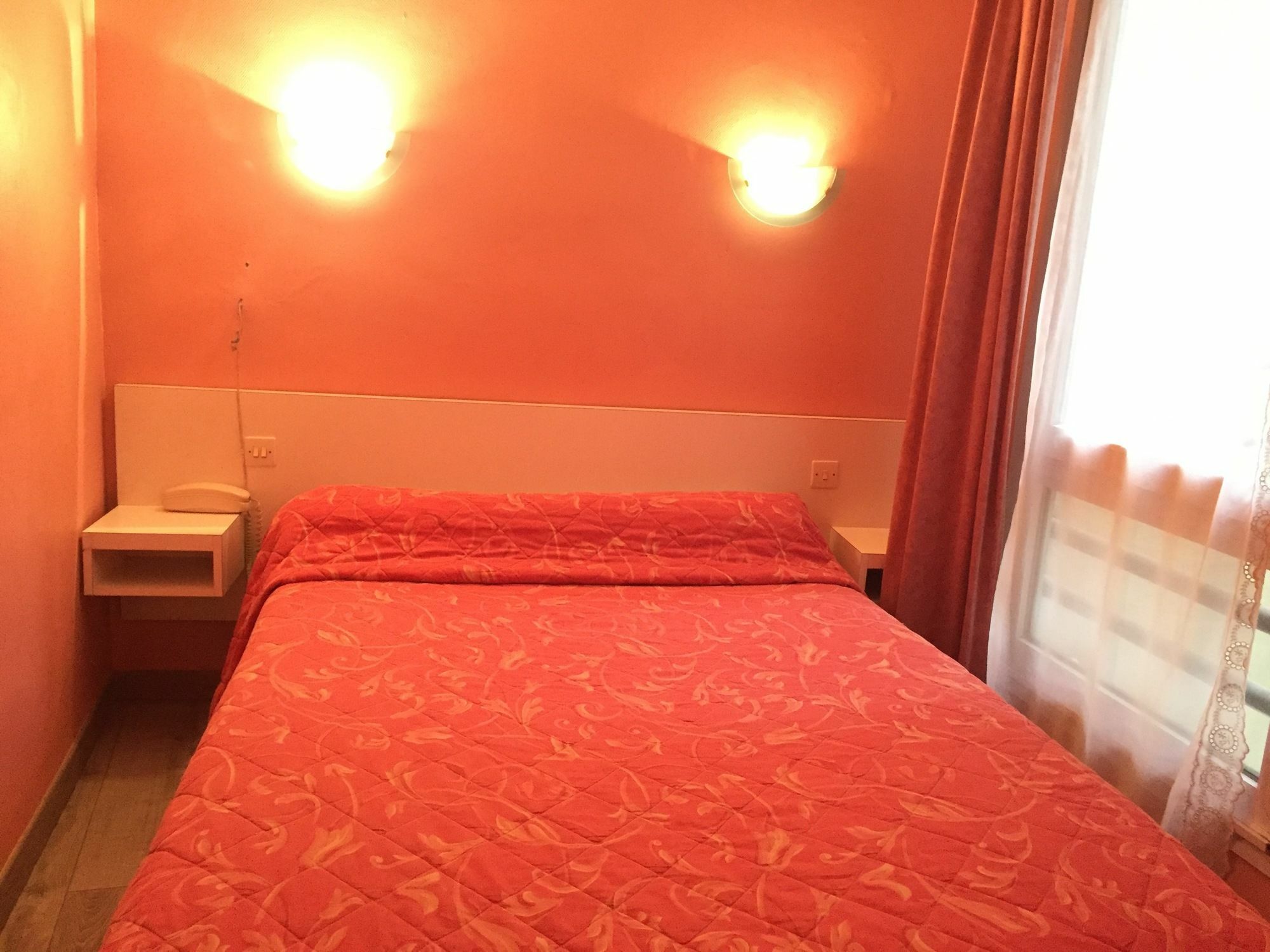Des Pyrenees - Entre Bastille Et Nation Hotel Paris