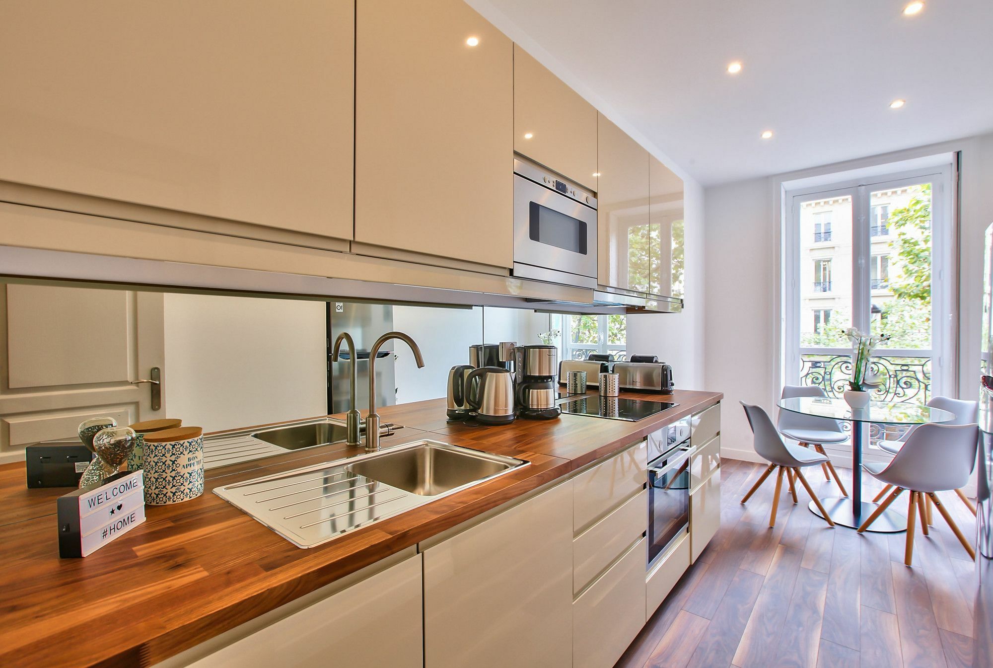 Apartment 57 - Luxury Parisian Sebastopol 1 *