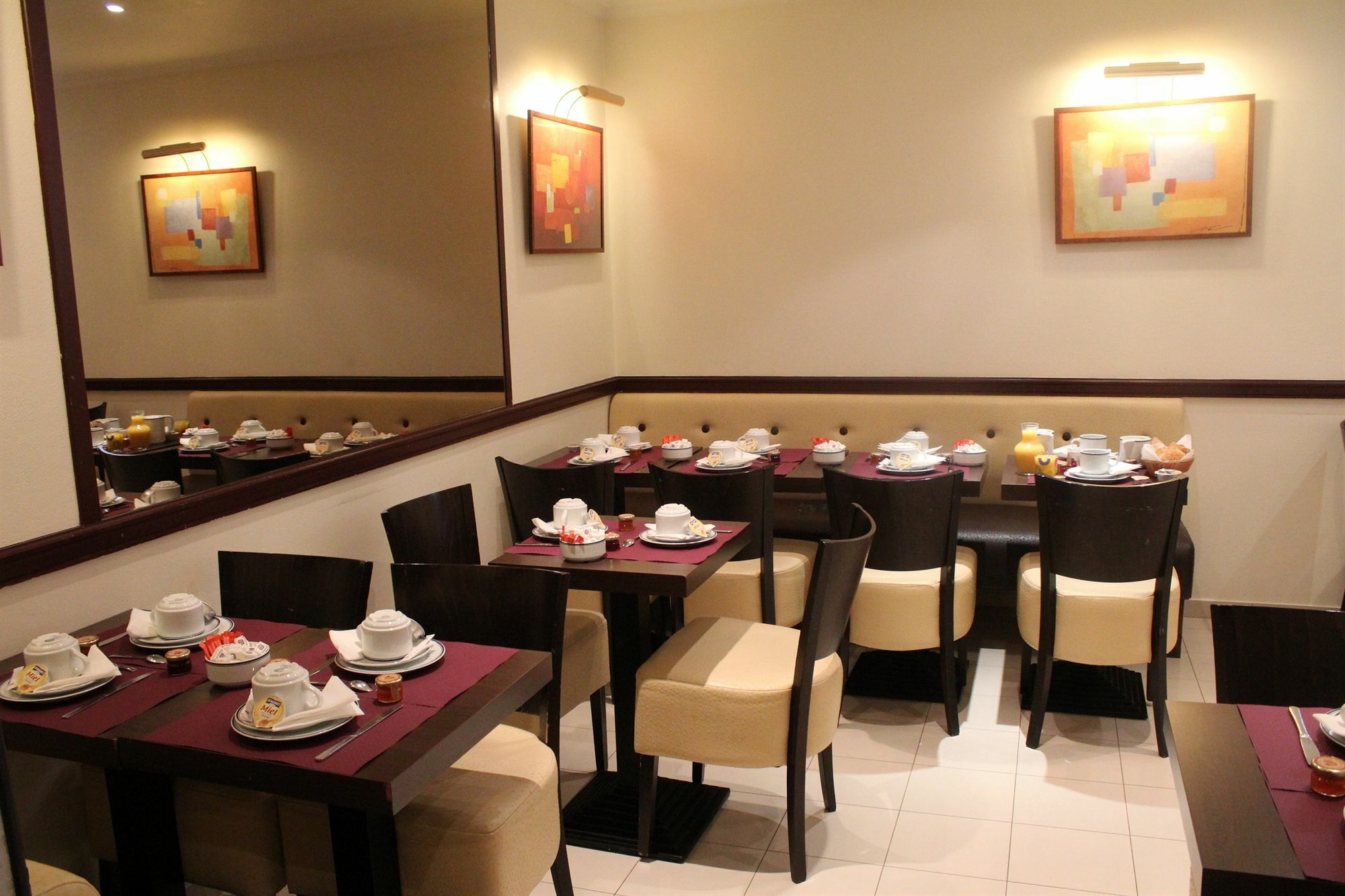 Avia Saphir Montparnasse Hotel