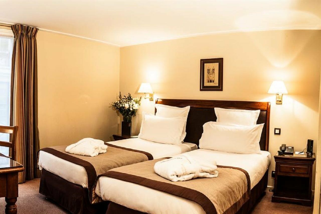 Saint James Albany Spa