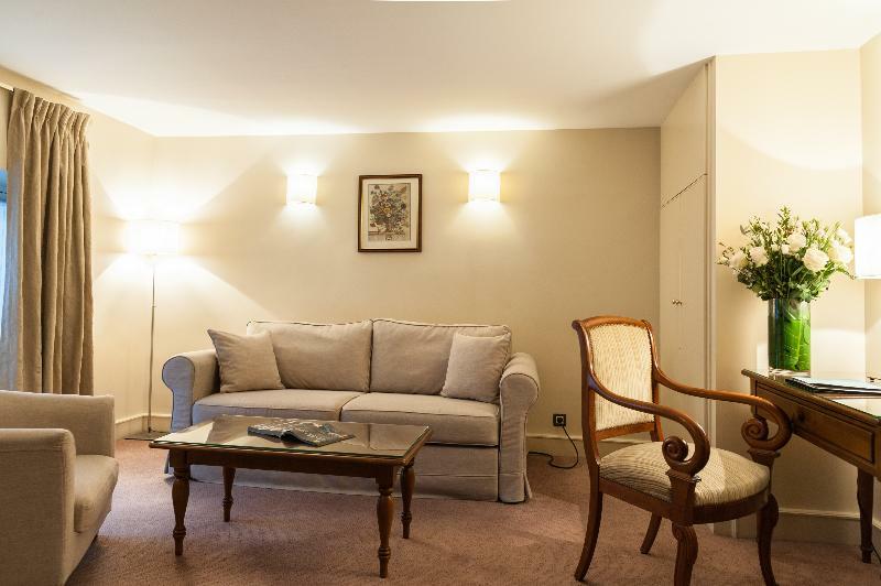Saint James Albany Spa 4* Paris