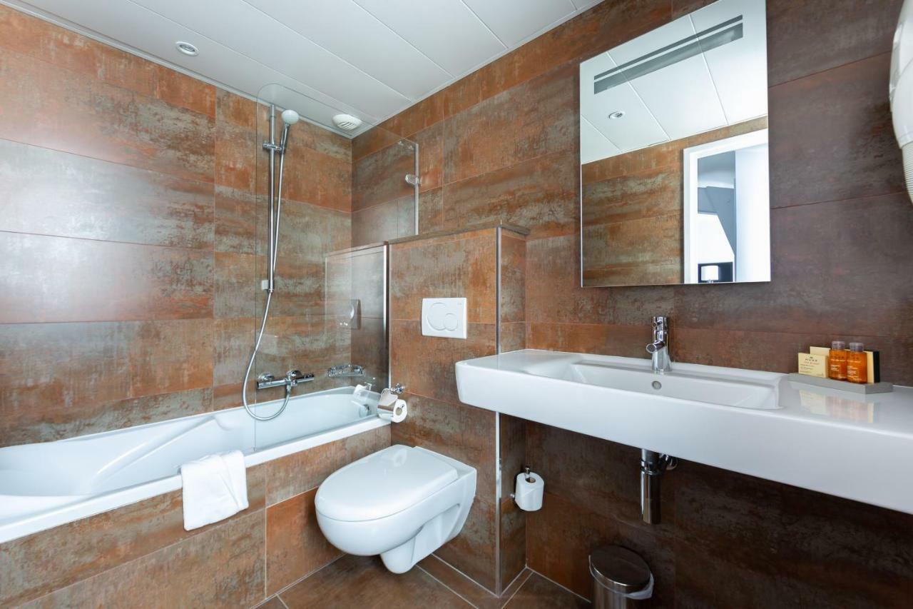 Hotel Logis 15 Montparnasse