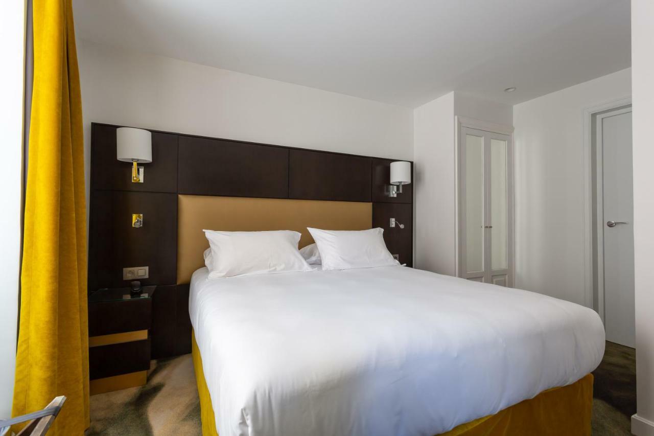 Logis 15 Montparnasse 4*
