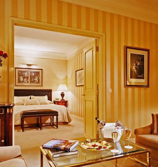 Hotel Francois 1er Paris