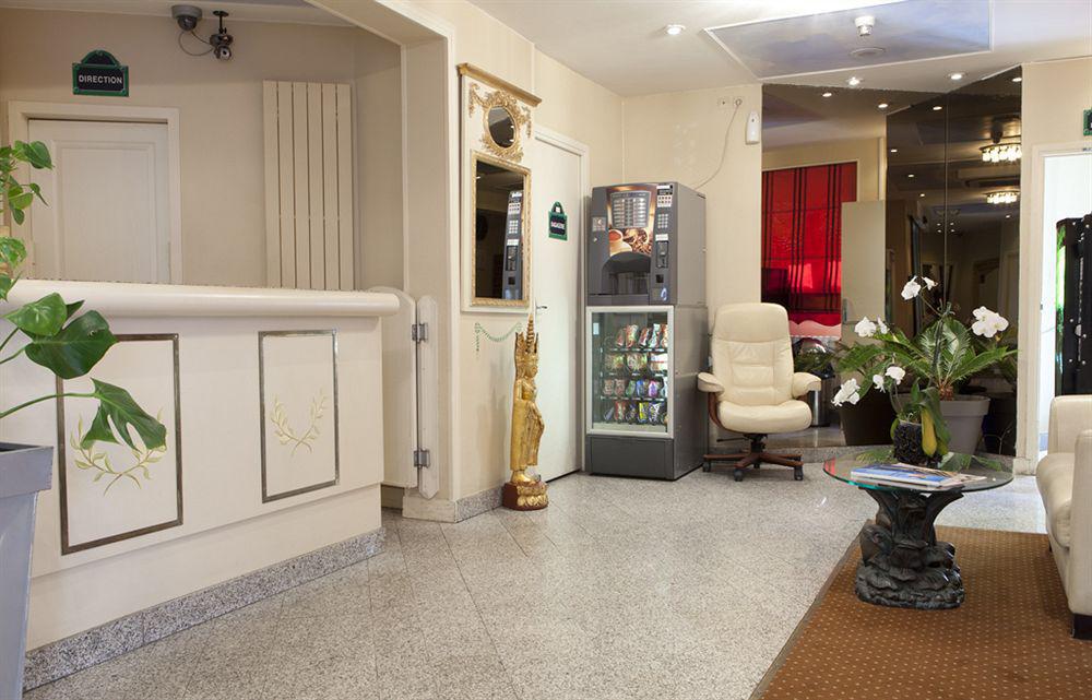 Hotel Prince Monceau 2*