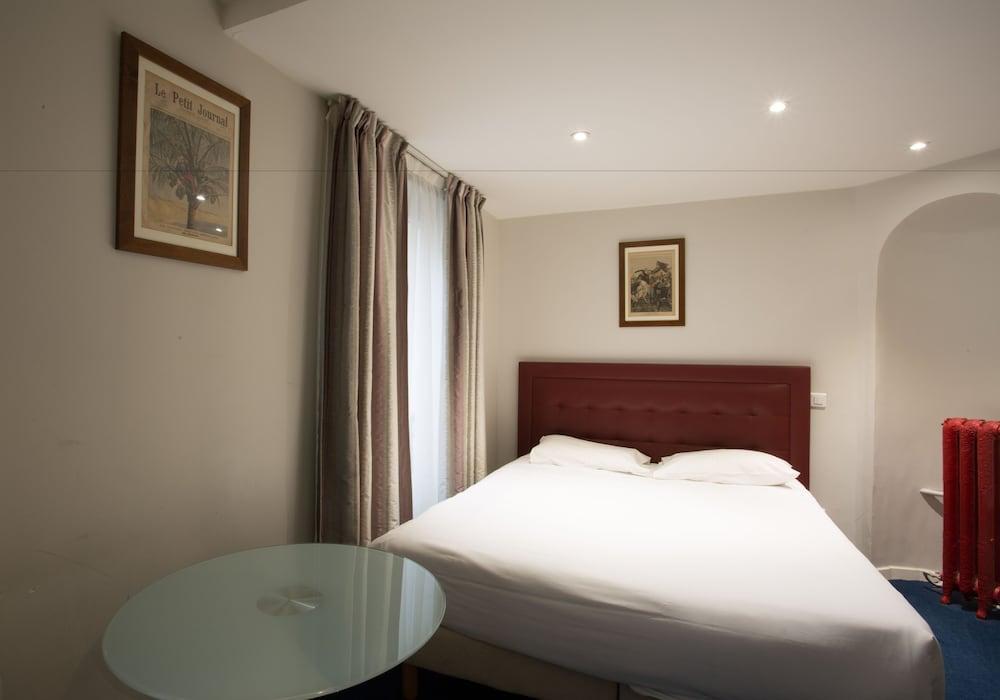 Hotel Savoy 2*