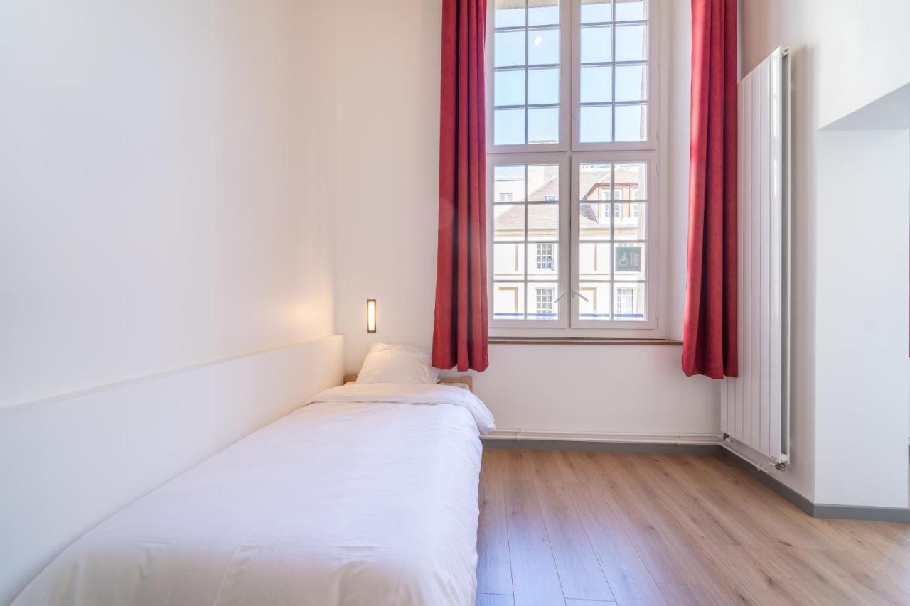 Mije Marais Hostel *