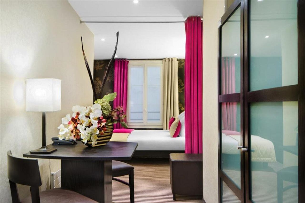 Hotel Pax Opéra Paris