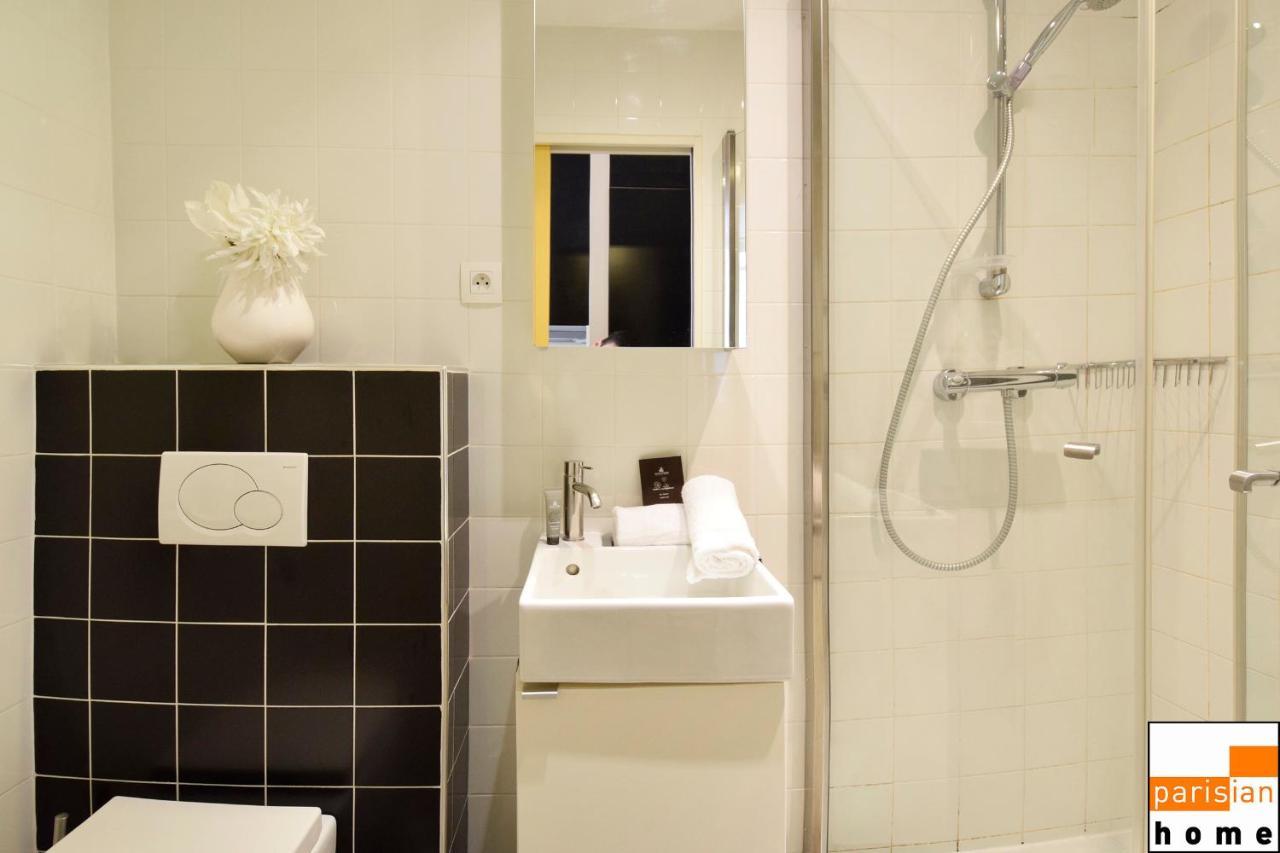 102201 - A Charming Setting For 4 People In Montorgueil Paris