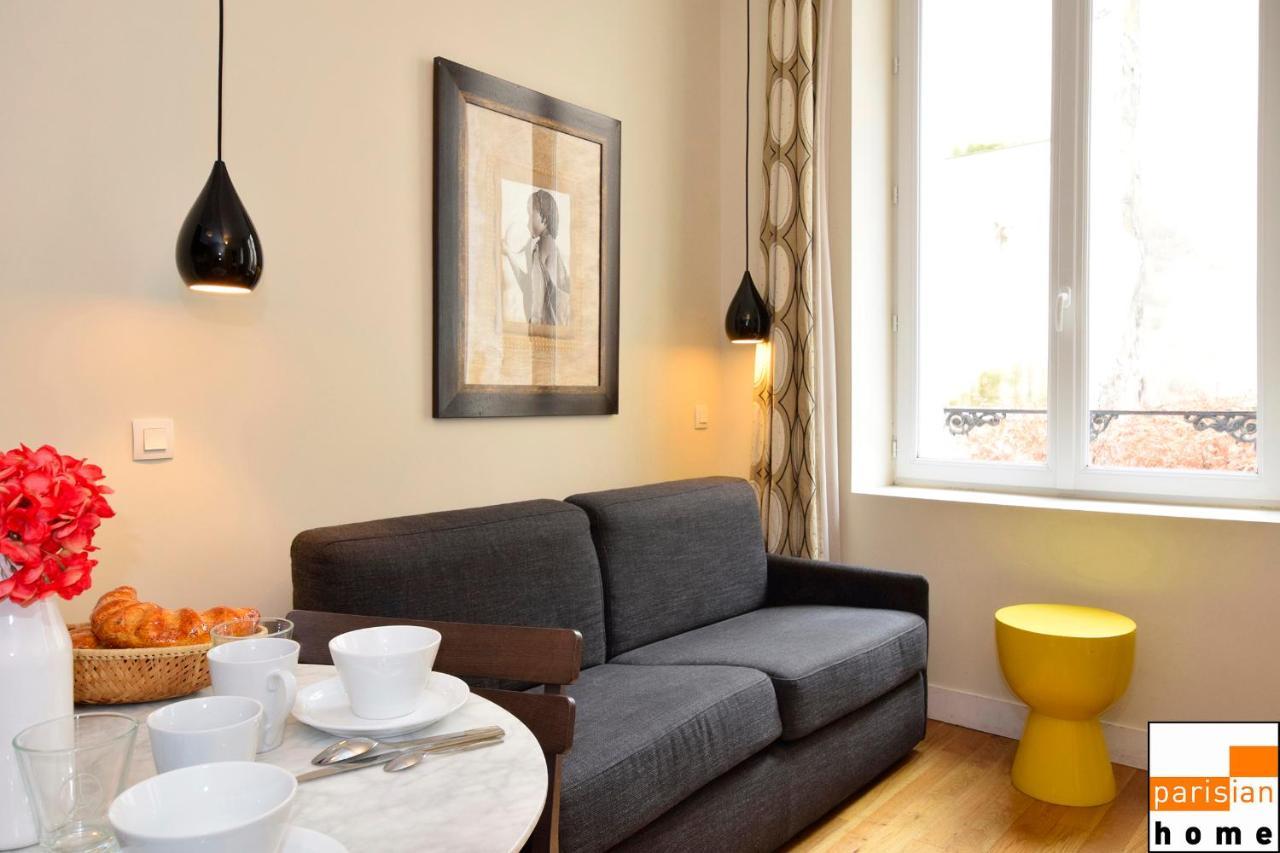 102201 - A Charming Setting For 4 People In Montorgueil Apartment *